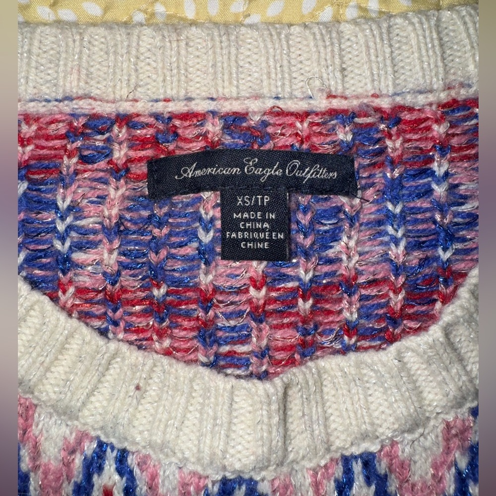 American Eagle Patterned Sweater - image 7